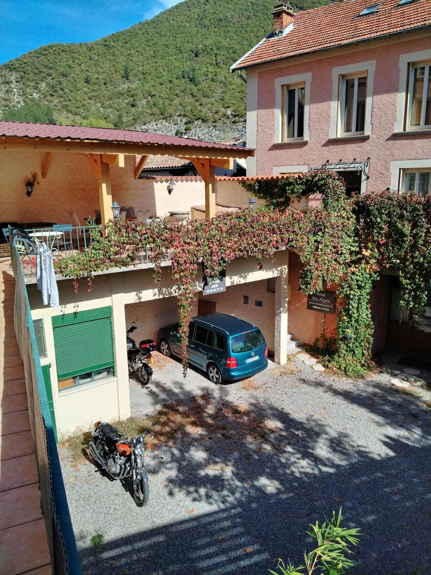 Rose Des Alpes Bed & Breakfast Serres  Bagian luar foto